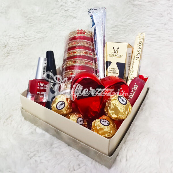 m&m's Yellow Tub Chocolate Diwali Gift Pack, Diwali Chocolate Gift Pack, Colourful from Outside & Chocolatey from Inside, Diwali Gift Hamper