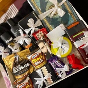 Crescent King Hamper